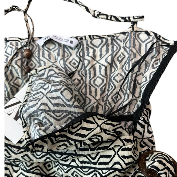 Zara Geometric Belted Mini Dress - Picture 4 of 4